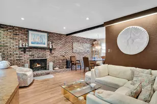 27 Arcadia Dr, Dix Hills, NY 11746 - Photo 12