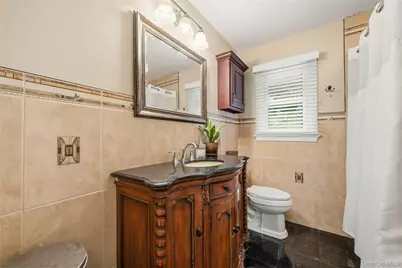 4 Forest Knoll Drive, Suffern, NY 10901 - Photo 20