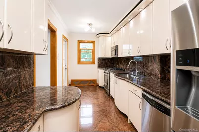 79-19 149th Street, Kew Gardens, NY 11367 - Photo 12