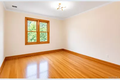 79-19 149th Street, Kew Gardens, NY 11367 - Photo 18