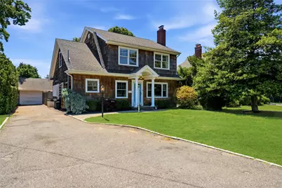 28 Hemlock Lane, Bay Shore, NY 11706 - Photo 40