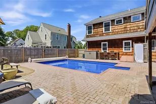 28 Hemlock Ln, Bay Shore, NY 11706 - Photo 30