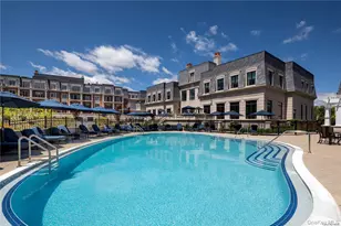 5000 Royal Ct, North Hills, NY 11040 - Photo 14