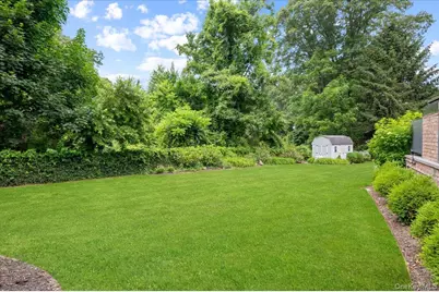 5 Fox Hunt Court, Cold Spring Harbor, NY 11724 - Photo 32