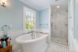 5 Fox Hunt Ct, Cold Spring Harbor, NY 11724 - Photo 20