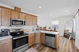68 Crescent Ln, Levittown, NY 11756 - Photo 16