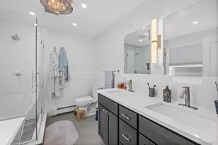 68 Crescent Ln, Levittown, NY 11756 - Photo 30