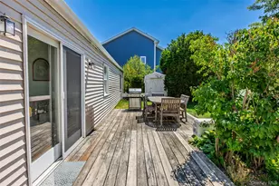 68 Crescent Ln, Levittown, NY 11756 - Photo 40