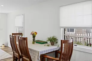 68 Crescent Ln, Levittown, NY 11756 - Photo 14