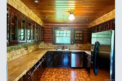 11 Cuomo Drive, Highland, NY 12528 - Photo 6