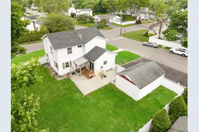 72 Peckham Avenue, Islip, NY 11751 - Photo 26