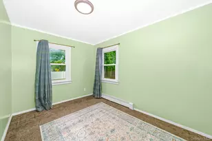 72 Peckham Ave, Islip, NY 11751 - Photo 10