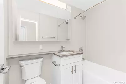 3333 Henry Hudson Parkway #18C, Bronx, NY 10463 - Photo 6