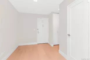 3333 Henry Hudson Pkwy, Bronx, NY 10463 - Photo 4