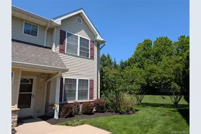 27 Morley Circle, Melville, NY 11747 - Photo 2