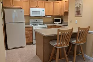 27 Morley Cir, Melville, NY 11747 - Photo 6