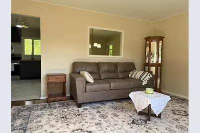 25 Gilbert Drive, Hyde Park, NY 12538 - Photo 2