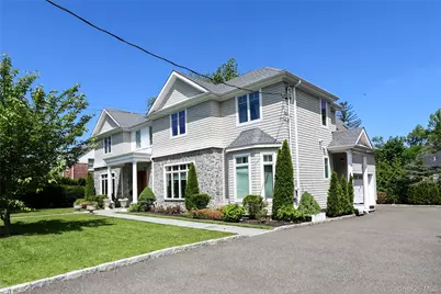 9 Tuddington Road, Great Neck, NY 11023 - Photo 34