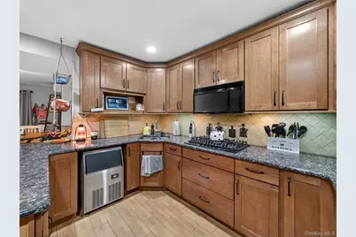 3 Claremont Lane, Suffern, NY 10901 - Photo 16