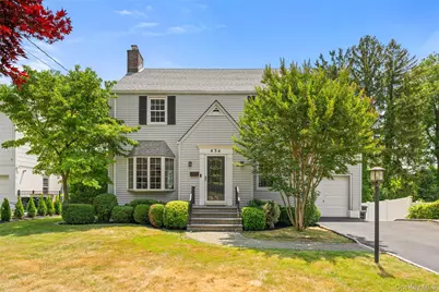 434 California Road, Bronxville, NY 10708 - Photo 1