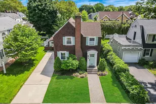 53 Jefferson St, Garden City, NY 11530 - Photo 40