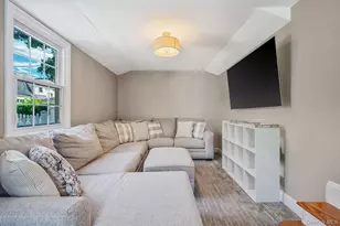 53 Jefferson St, Garden City, NY 11530 - Photo 16