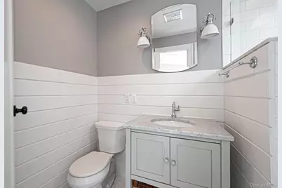 53 Jefferson Street, Garden City, NY 11530 - Photo 18