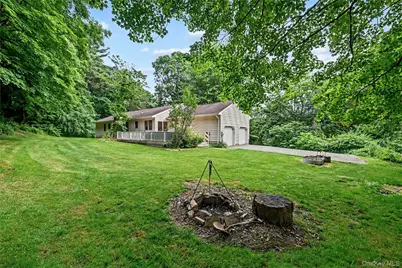 33 Sabbathday Hill Road, South Salem, NY 10590 - Photo 22