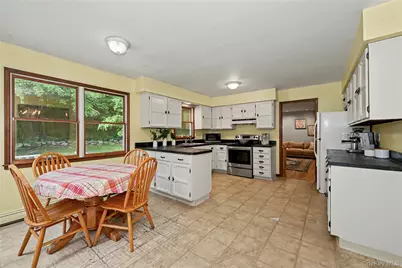 33 Sabbathday Hill Road, South Salem, NY 10590 - Photo 4