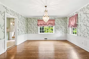 61 Mason Dr, Manhasset, NY 11030 - Photo 12