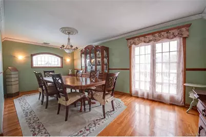 6 Oneida Street, Deer Park, NY 11729 - Photo 6