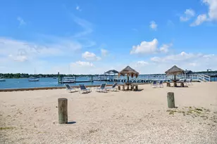74 Litchfield Rd, Port Washington, NY 11050 - Photo 46