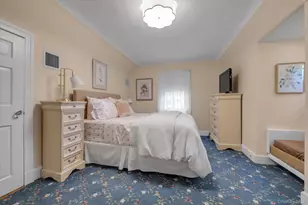 74 Litchfield Rd, Port Washington, NY 11050 - Photo 28