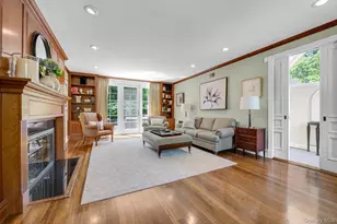 74 Litchfield Rd, Port Washington, NY 11050 - Photo 4