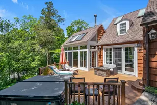 74 Litchfield Rd, Port Washington, NY 11050 - Photo 30