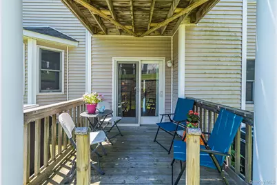 2204 Cedar Path, Riverhead, NY 11901 - Photo 32