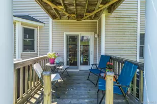 2204 Cedar Path, Riverhead, NY 11901 - Photo 32