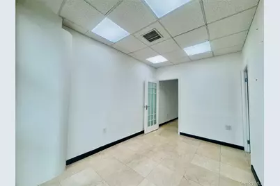 39-07 Prince Street #6F, Flushing, NY 11354 - Photo 6