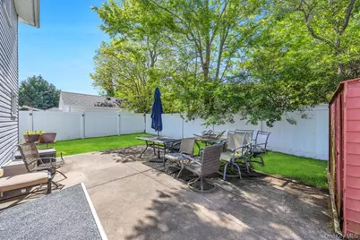 16 E Grove Street, Massapequa, NY 11758 - Photo 30