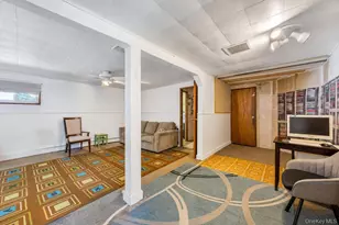 16 E Grove St, Massapequa, NY 11758 - Photo 22