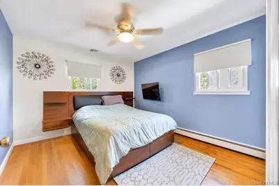 16 E Grove Street, Massapequa, NY 11758 - Photo 16