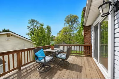 16 E Grove Street, Massapequa, NY 11758 - Photo 34