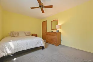 154 Cypress St, Floral Park, NY 11001 - Photo 22