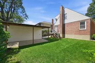 154 Cypress St, Floral Park, NY 11001 - Photo 36