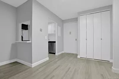1270 North Avenue #1h, New Rochelle, NY 10804 - Photo 2