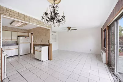 63-01 Borden Avenue, Maspeth, NY 11378 - Photo 4