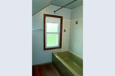 22 Oakland Avenue, Port Jefferson Station, NY 11776 - Photo 22
