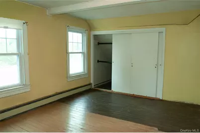 22 Oakland Avenue, Port Jefferson Station, NY 11776 - Photo 20