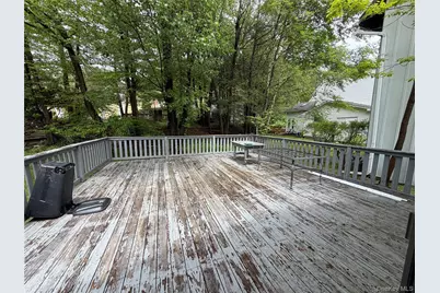 8 Peter Way, Kiamesha Lake, NY 12751 - Photo 4