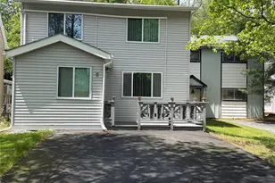 8 Peter Way, Kiamesha Lake, NY 12751 - Photo 2
